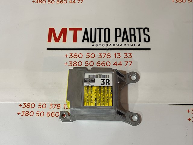 Модуль-процессор управления подушкой безопасности (ЭБУ AIRBAG) 8917033510 TOYOTA