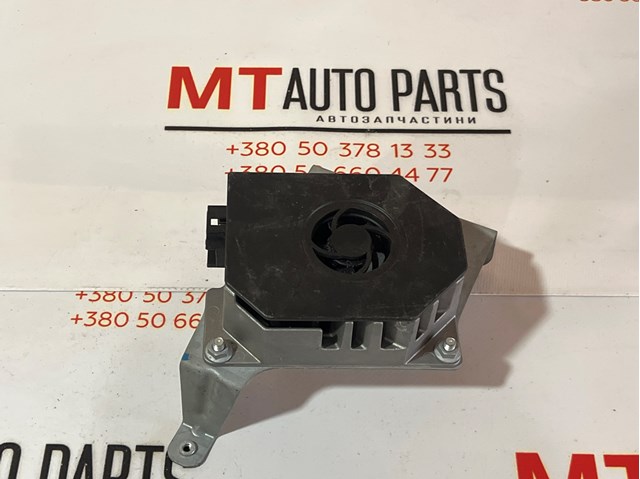 Усилитель звука аудиосистемы A2118705189 MERCEDES
