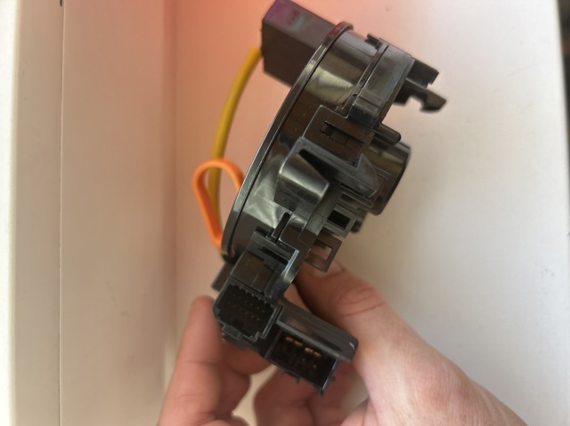 Кассета AirBag 843060K050 КИТАЙ