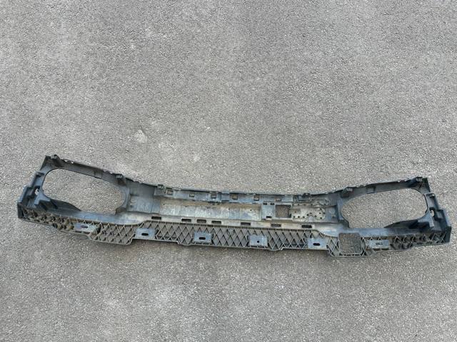 51128061579 BMW Кронштейн бампера заднего центральный купить в Одесса