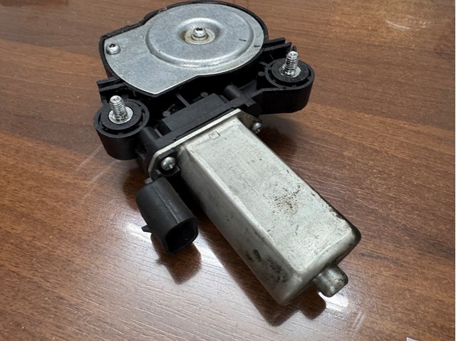 Стеклоподъемник передней левой двери 51764550 FIAT