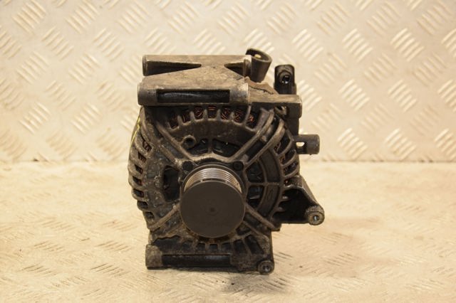 MERCEDES 0124625014 Генератор в наличии Николаев