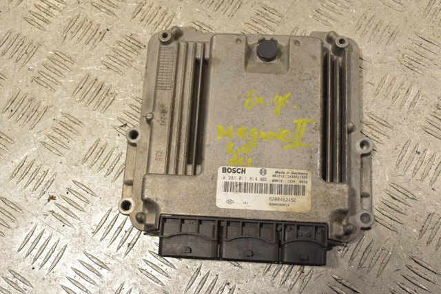 Электронный блок управления двигателем 0281011814 RENAULT