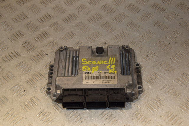 Электронный блок управления двигателем 0281015798 RENAULT