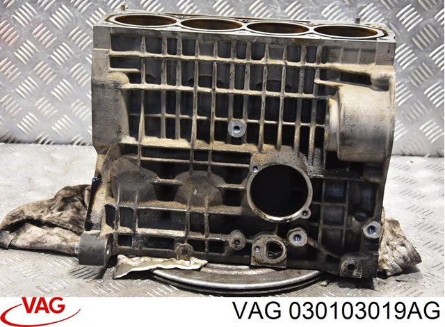 VAG 030103019AG в наличии Ровно