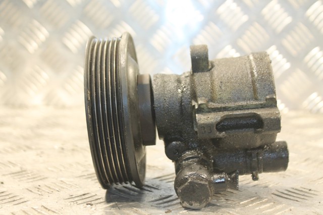 VAG 030145157 Насос ГУР в наличии Киев