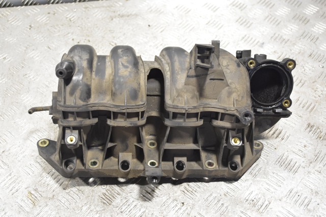 VAG 036129711BR Коллектор впускной в наличии Украина
