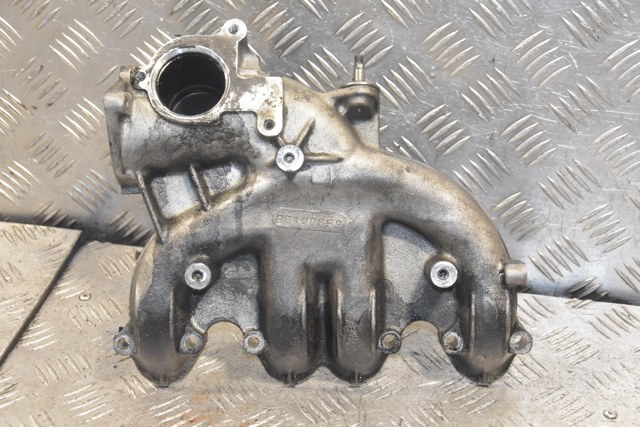 VAG 038129713BM Впускной коллектор в наличии Киев