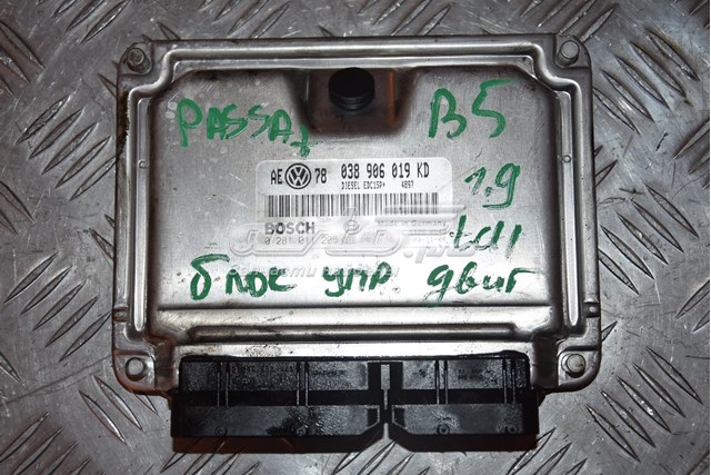Мозги двигателя 038906019KD VAG