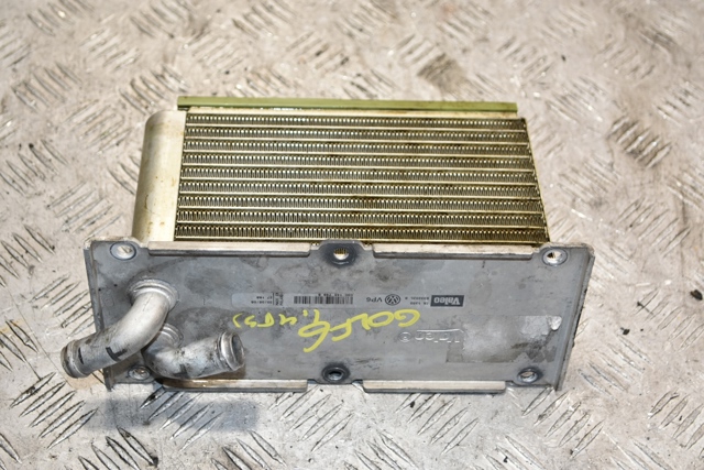 Масляный радиатор охлаждения жидкости АКПП 03C145749B VAG