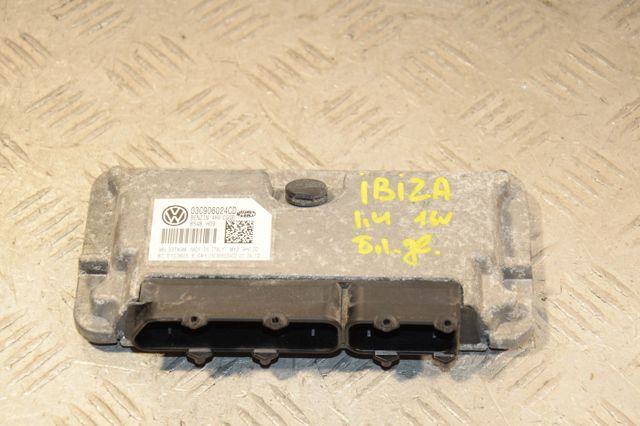 Модуль управления двигателем 03C906024CD VAG