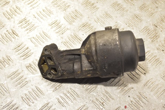 VAG 03D115403D Корпус масляного фильтра в наличии Николаев