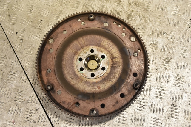 03G105323R VAG Маховик купить в Каменское