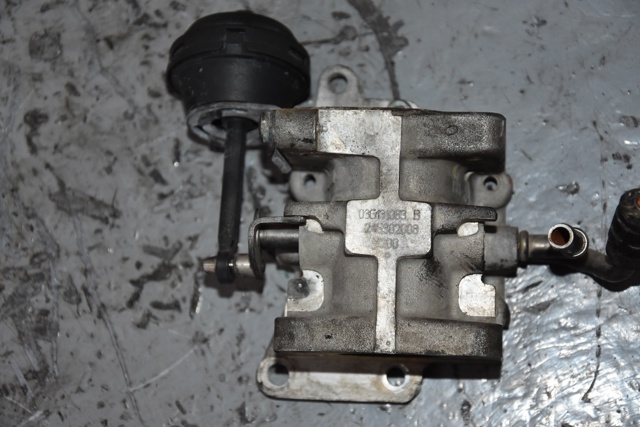 Регулирующая заслонка EGR 03G131063B VAG