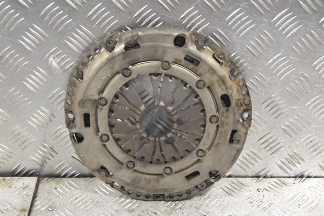 VAG 03G141025G Корзина сцепления в наличии Ровно