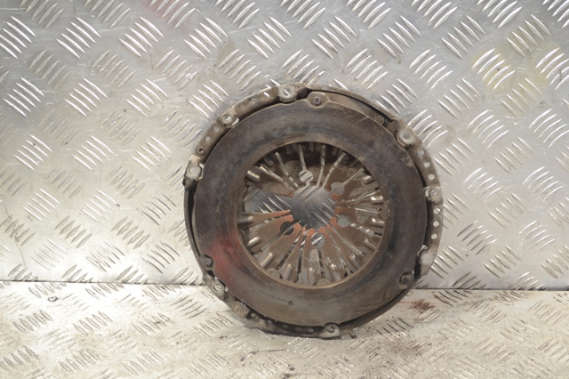 03G141025G VAG Корзина сцепления купить в Запорожье