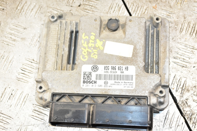 VAG 03G906021HB Блок управления двигателем в наличии Кривой Рог