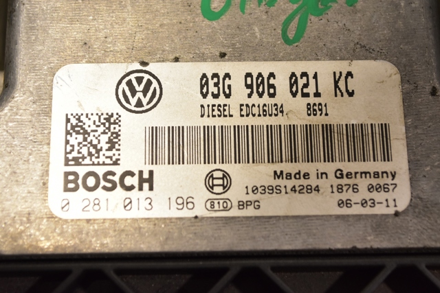 VAG 03G906021KC Блок управления двигателем в наличии Одесса