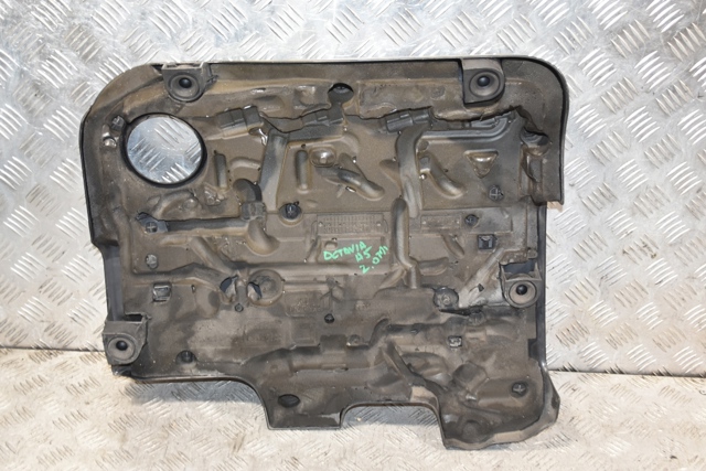 03L103925AA VAG Крышка мотора декоративная купить в Киев