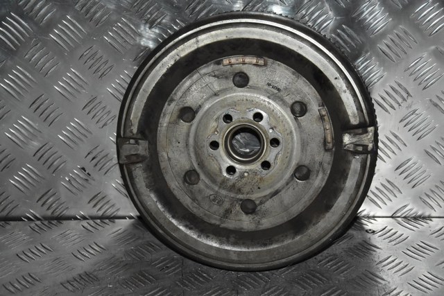 03L105266BP Маховик купить Чернигов