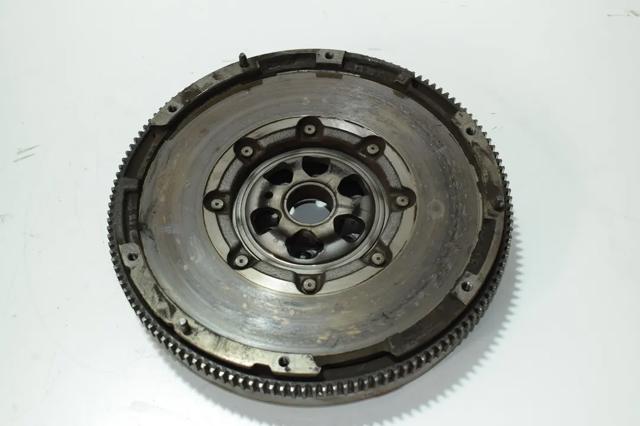 Маховик сцепления 03L105266CA VAG