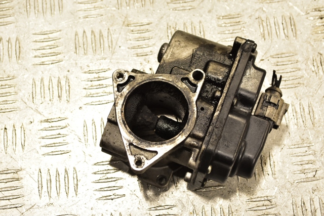 VAG 03L131501E Клапан ЕГР в наличии Винница