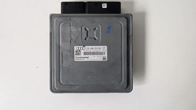 Электронный блок управления двигателем 03L906023QA VAG