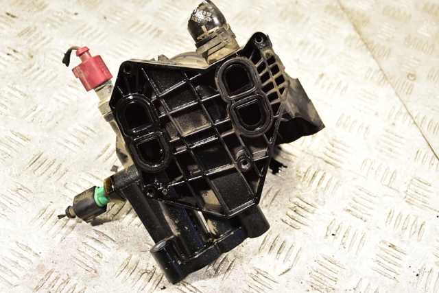 VAG 03N115389K Корпус масляного фильтра в наличии Житомир