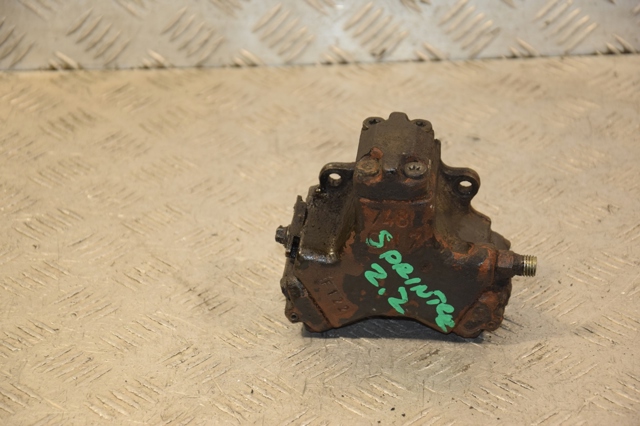 Насос топливный высокого давления Mercedes Sprinter 1 2-t