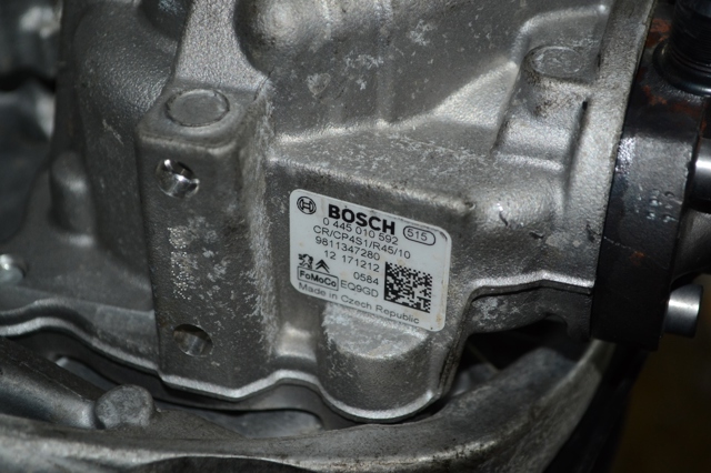 Насос топливный высокого давления 0445010592 FORD