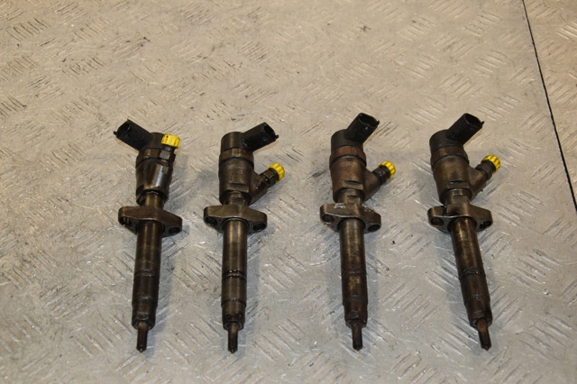 RENAULT 0445110265 Топливные форсунки в наличии Полтава