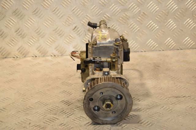 Насос топливный высокого давления 0460404973 LAND ROVER