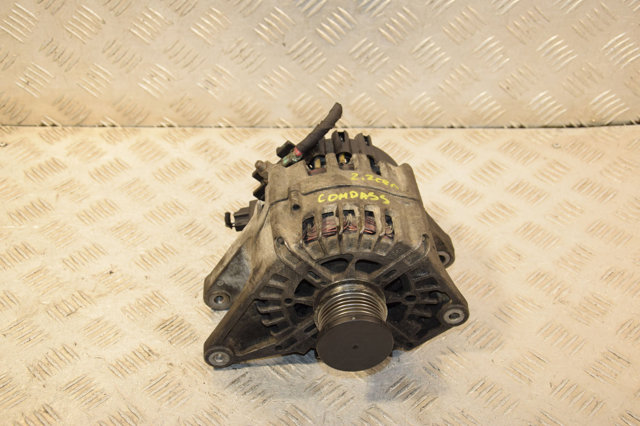 Автомобильный генератор 04801827AA CHRYSLER