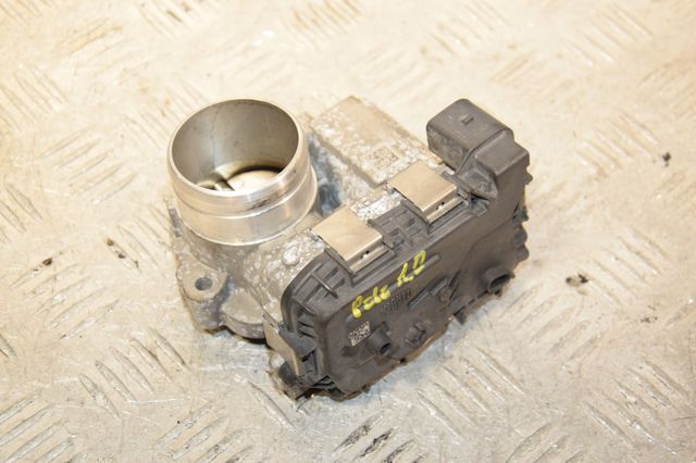 Дроссельная заслонка в сборе 04C133062J VAG