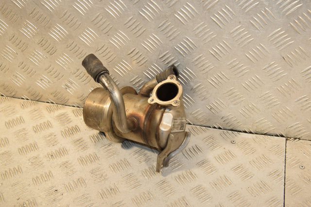 Радиатор системы EGR 04L131512BG VAG