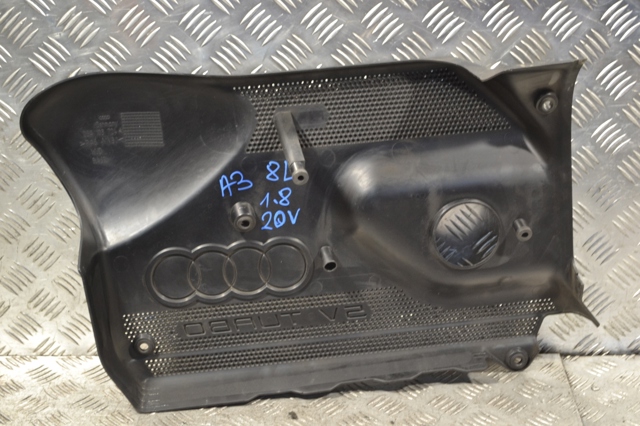 VAG 06A103724A Крышка двигателя в наличии Николаев