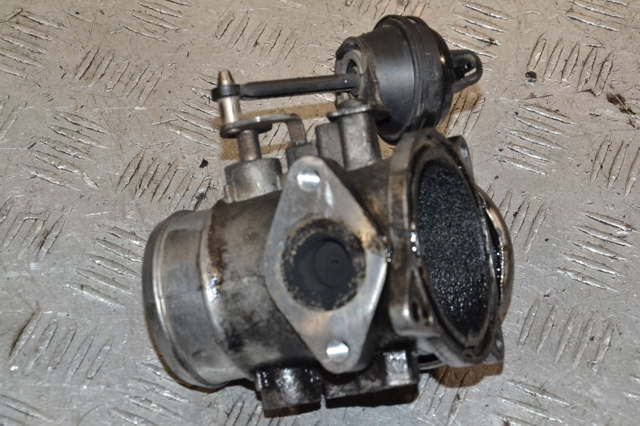 Клапан EGR системы рециркуляции отработавших газов 074129463B VAG