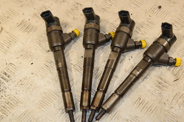 Клапанная форсунка 0986435078 OPEL