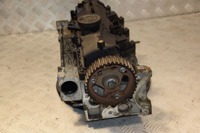 110421067R RENAULT ГБЦ купить в Украина