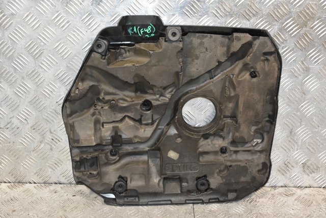 BMW 11148656447 Крышка двигателя в наличии Украина