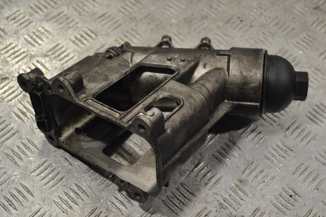 11427797392 BMW Корпус масляного фильтра купить в Николаев