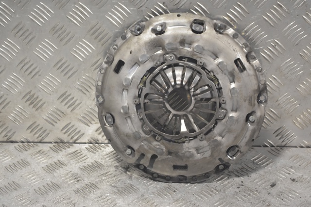 124048810 MITSUBISHI Корзина сцепления купить в Каменское
