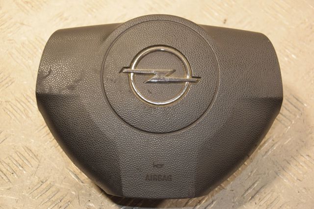 Подушка безопасности водителя 13111344 OPEL