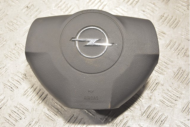 Подушка безопасности руль airbag opel (h) 13111344