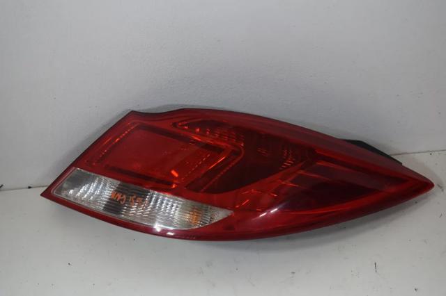 Задний правый стоп 13279628 OPEL