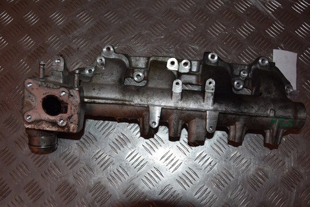 Впускной коллектор 14001VK500 NISSAN