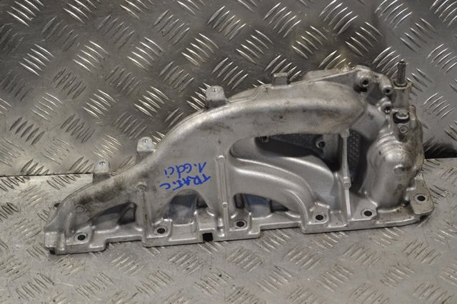 Впускной коллектор 140031243R RENAULT