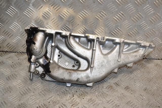 140032531R RENAULT Коллектор впускной купить в Ужгород