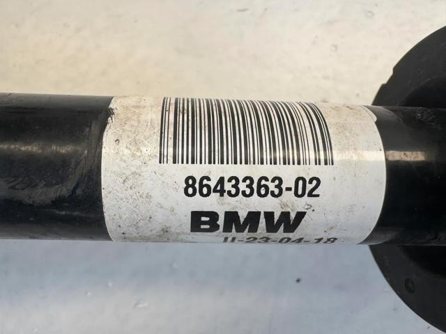 Полуось передняя, правая 15540010 BMW