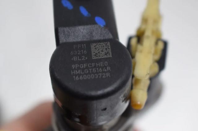 166000372R RENAULT Топливные форсунки купить в Украина